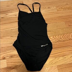 Arena Women's Black One Piece Swimsuit